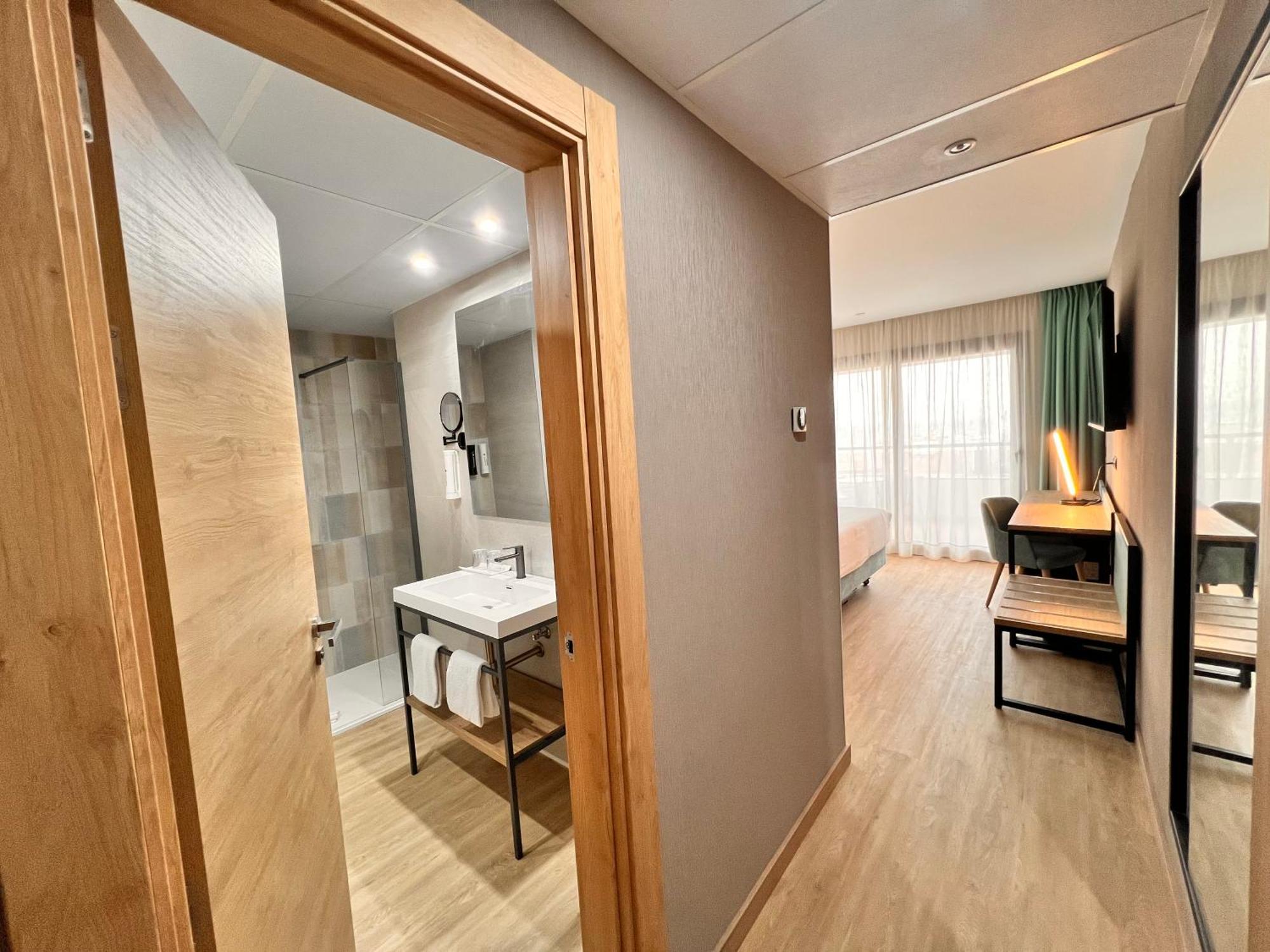 Hotel Maya Alicante Dış mekan fotoğraf